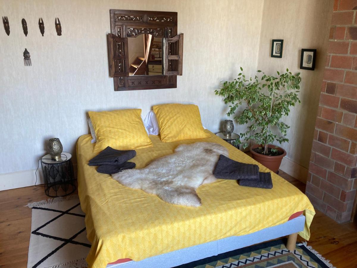 Villa Entre Vigne Et Camargue à Générac Extérieur photo